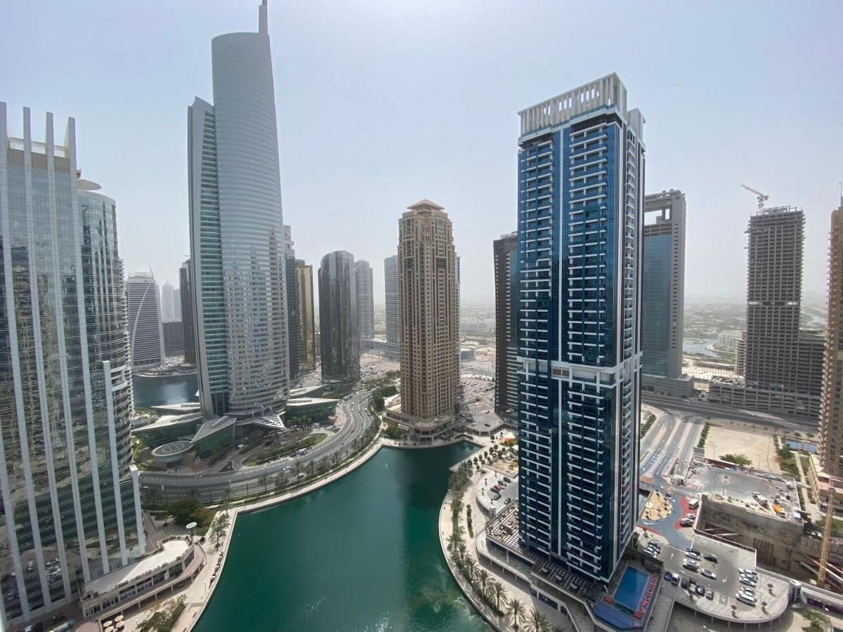 One Bedroom Apartment With Pool & Gym Near Marina Dubai Esterno foto