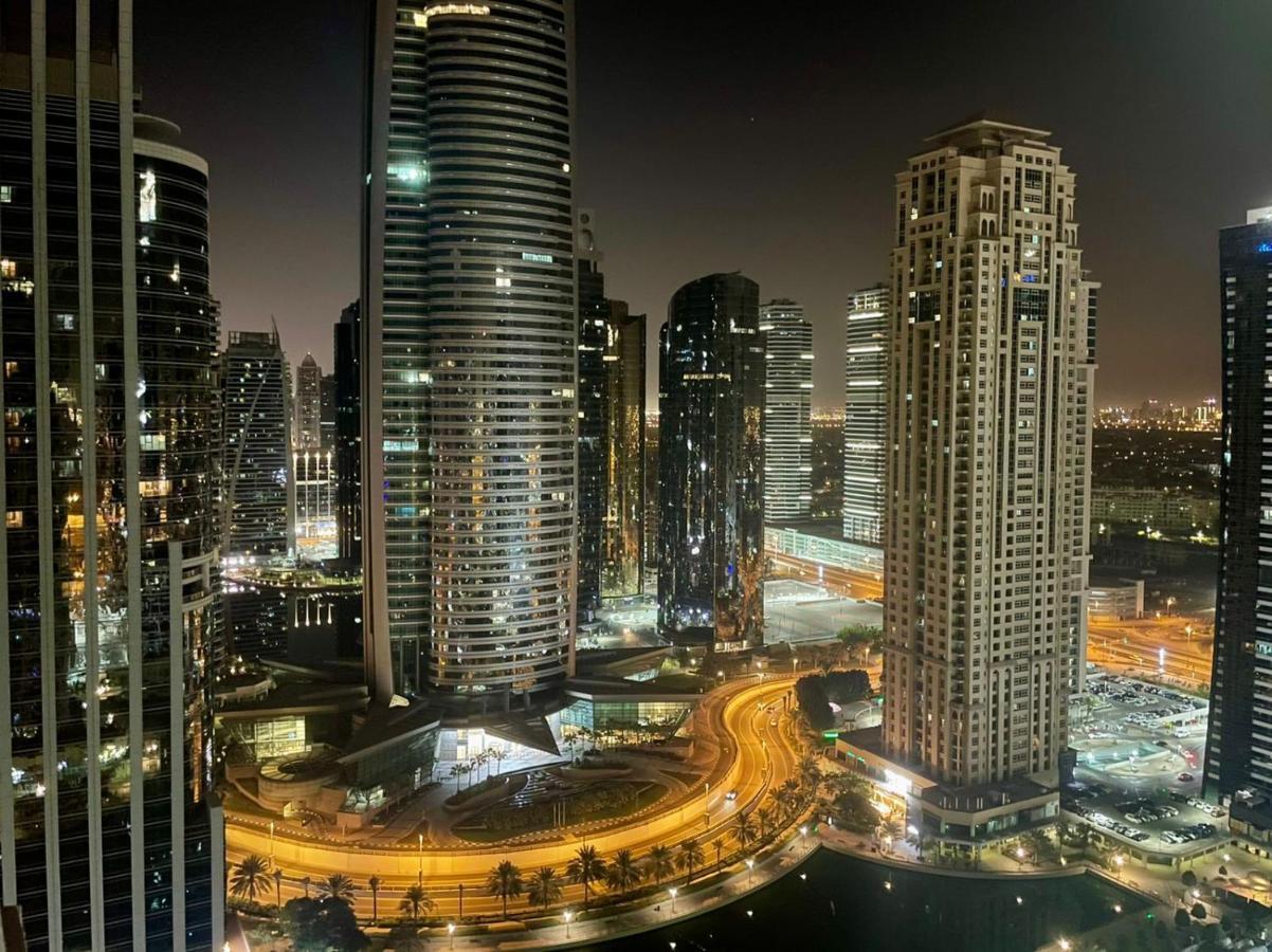 One Bedroom Apartment With Pool & Gym Near Marina Dubai Esterno foto